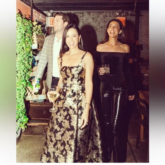 NWT Antonio Melani Morgan
Sleeveless Square Neck
Jacquard A-Line Midi Dress - Picture 5 of 16